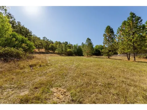 1219 NE Junker Avenue Roseburg OR 97470