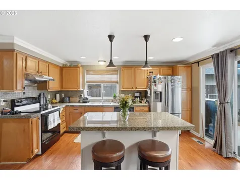 17910 SE 16th Street Vancouver WA 98683