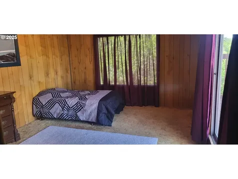522 SE Hillside Drive Roseburg OR 97470