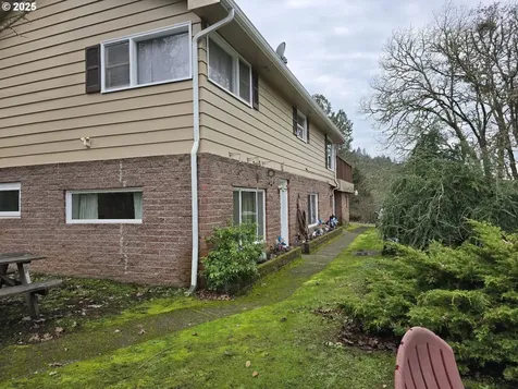 522 SE Hillside Drive Roseburg OR 97470