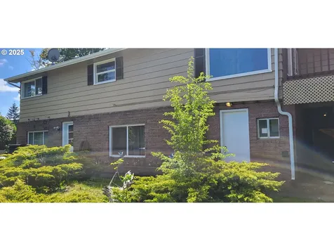 522 SE Hillside Drive Roseburg OR 97470