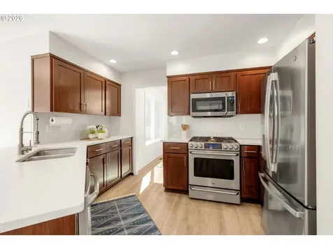 4811 SW Orchard Lane Portland OR 97219