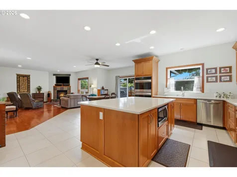 1616 SE 87th Avenue Portland OR 97216