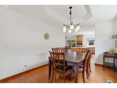 1616 SE 87th Avenue Portland OR 97216