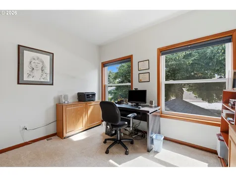 1616 SE 87th Avenue Portland OR 97216