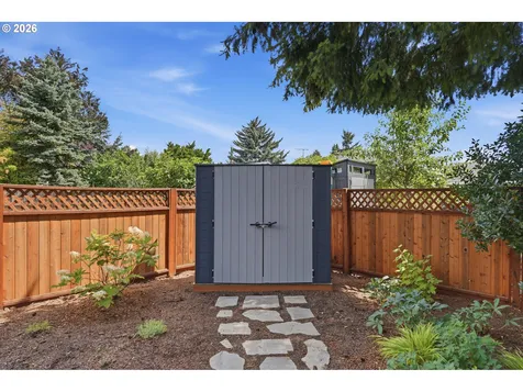 1616 SE 87th Avenue Portland OR 97216