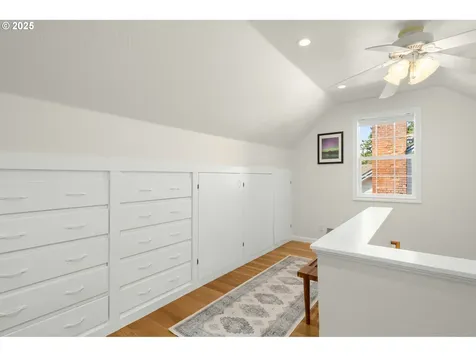 1806 NE 59th Avenue Portland OR 97213