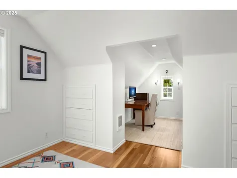 1806 NE 59th Avenue Portland OR 97213