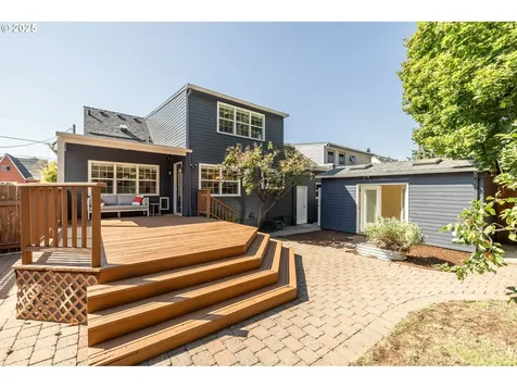 1806 NE 59th Avenue Portland OR 97213