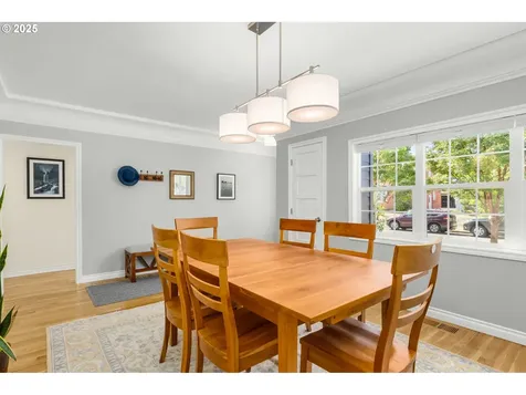 1806 NE 59th Avenue Portland OR 97213