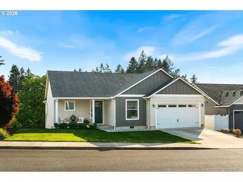 826 W Golden Eagle Drive La Center WA 98629