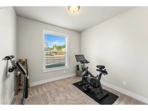 826 W Golden Eagle Drive La Center WA 98629
