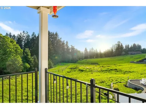 826 W Golden Eagle Drive La Center WA 98629