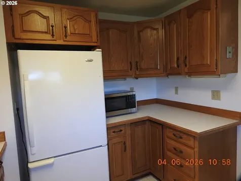 1415 Thompson Road Woodburn OR 97071
