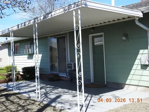 1415 Thompson Road Woodburn OR 97071