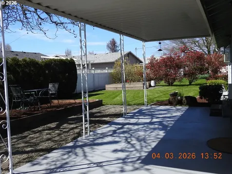 1415 Thompson Road Woodburn OR 97071