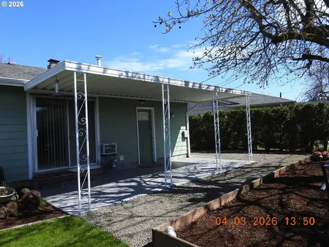 1415 Thompson Road Woodburn OR 97071
