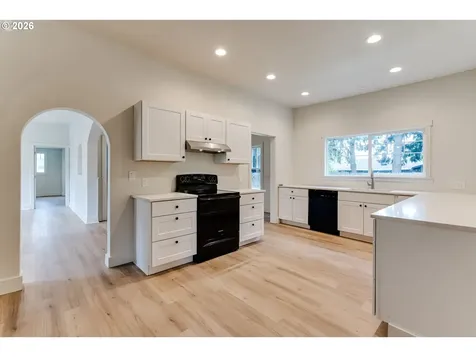 3335 River Road Eugene OR 97404