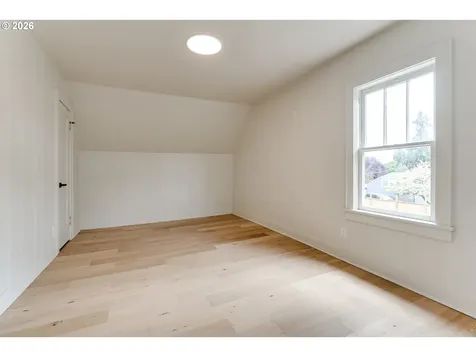 3335 River Road Eugene OR 97404