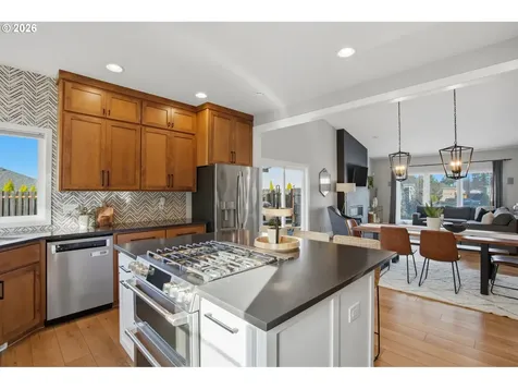 20165 Spyglass Court Oregon City OR 97045