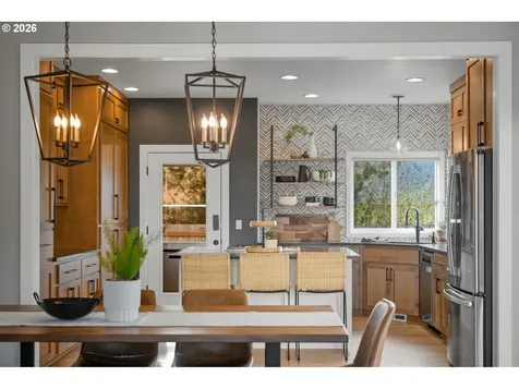 20165 Spyglass Court Oregon City OR 97045
