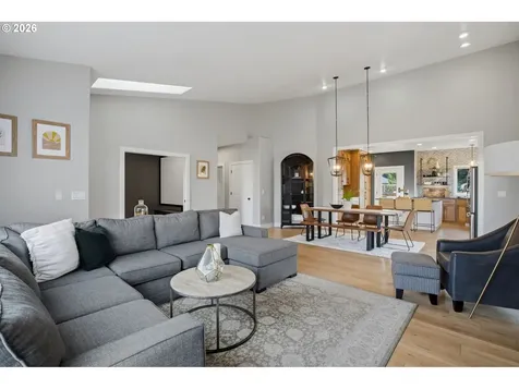 20165 Spyglass Court Oregon City OR 97045