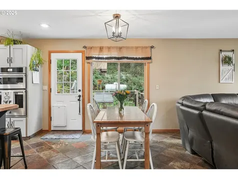 16490 S Bradley Road Oregon City OR 97045