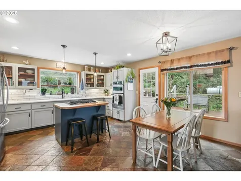 16490 S Bradley Road Oregon City OR 97045