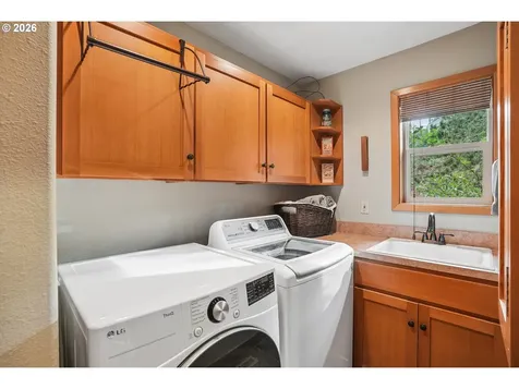 16490 S Bradley Road Oregon City OR 97045