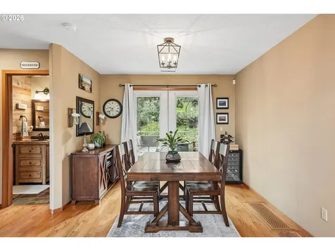 16490 S Bradley Road Oregon City OR 97045