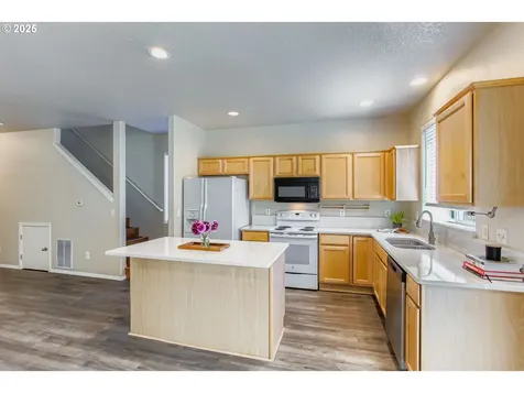 17514 SW Lawton Street Beaverton OR 97003
