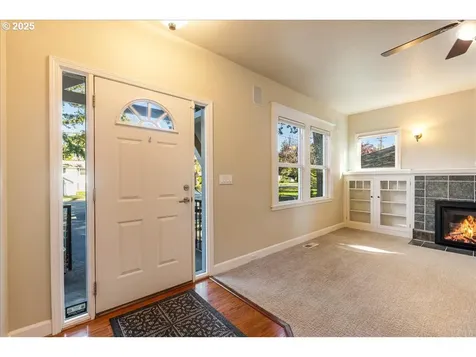 8026 SW Pine Street Portland OR 97223
