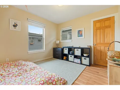 1229 29th Street Hood River OR 97031