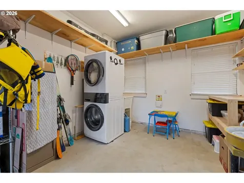 1229 29th Street Hood River OR 97031