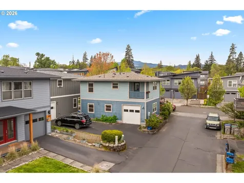 1229 29th Street Hood River OR 97031