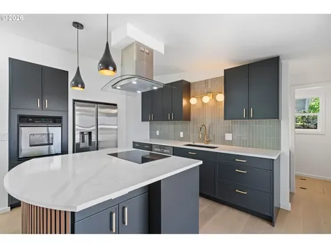 1865 SW Wellington Avenue Portland OR 97225