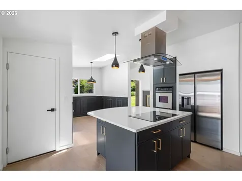 1865 SW Wellington Avenue Portland OR 97225