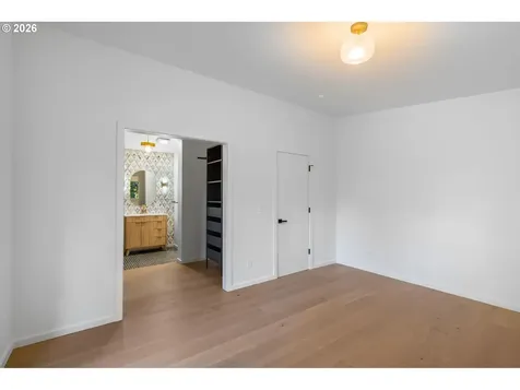 1865 SW Wellington Avenue Portland OR 97225