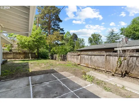 1865 SW Wellington Avenue Portland OR 97225