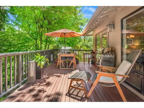2 Offenbach Place Lake Oswego OR 97035
