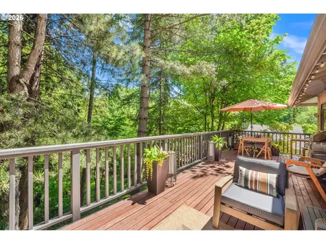 2 Offenbach Place Lake Oswego OR 97035