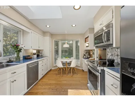 2 Offenbach Place Lake Oswego OR 97035