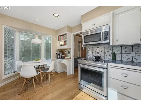 2 Offenbach Place Lake Oswego OR 97035