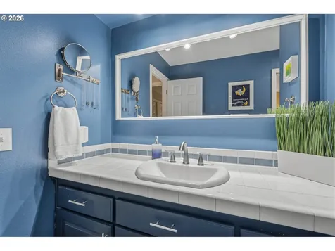 2 Offenbach Place Lake Oswego OR 97035