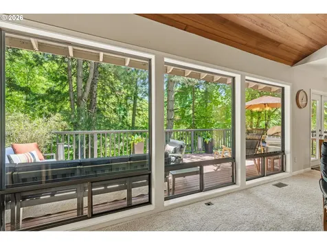 2 Offenbach Place Lake Oswego OR 97035