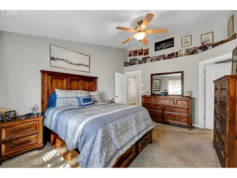 327 Camrin Loop Creswell OR 97426