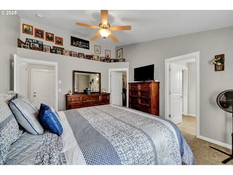 327 Camrin Loop Creswell OR 97426