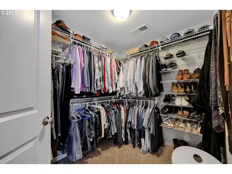 327 Camrin Loop Creswell OR 97426