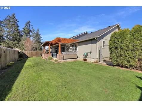 327 Camrin Loop Creswell OR 97426