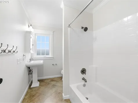 4726 NE 26th Avenue Portland OR 97211